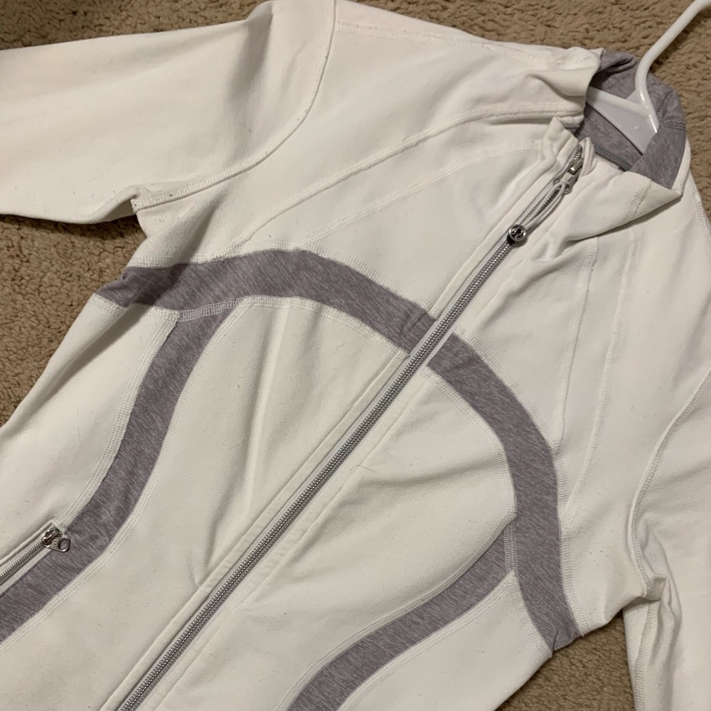 Lululemon Form Jacket Size 4 (XS) White/grey